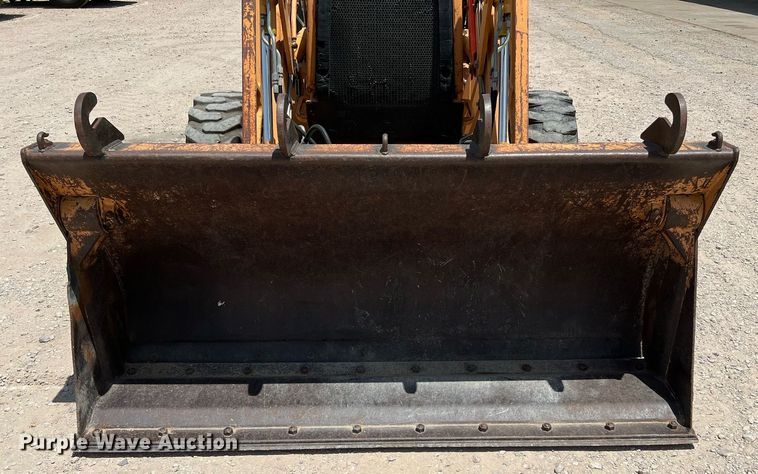 image for item DQ2136 2004 Case 580 Super M Series 2  backhoe