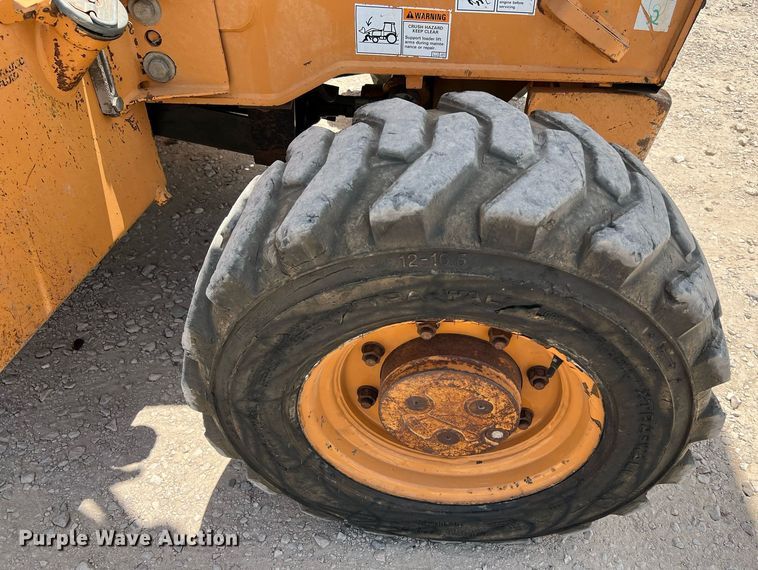 image for item DQ2136 2004 Case 580 Super M Series 2  backhoe