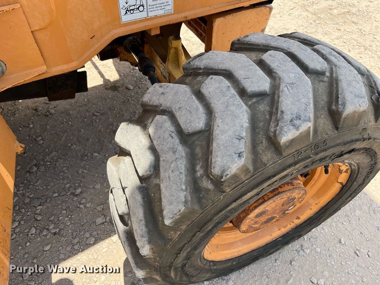 image for item DQ2136 2004 Case 580 Super M Series 2  backhoe