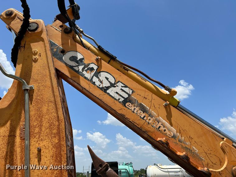 image for item DQ2136 2004 Case 580 Super M Series 2  backhoe