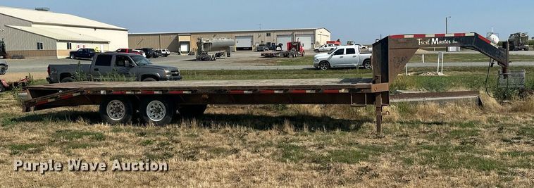image for item DQ7350 2006 Trail Master  equipment trailer