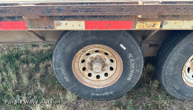 image for item DQ7350 2006 Trail Master  equipment trailer