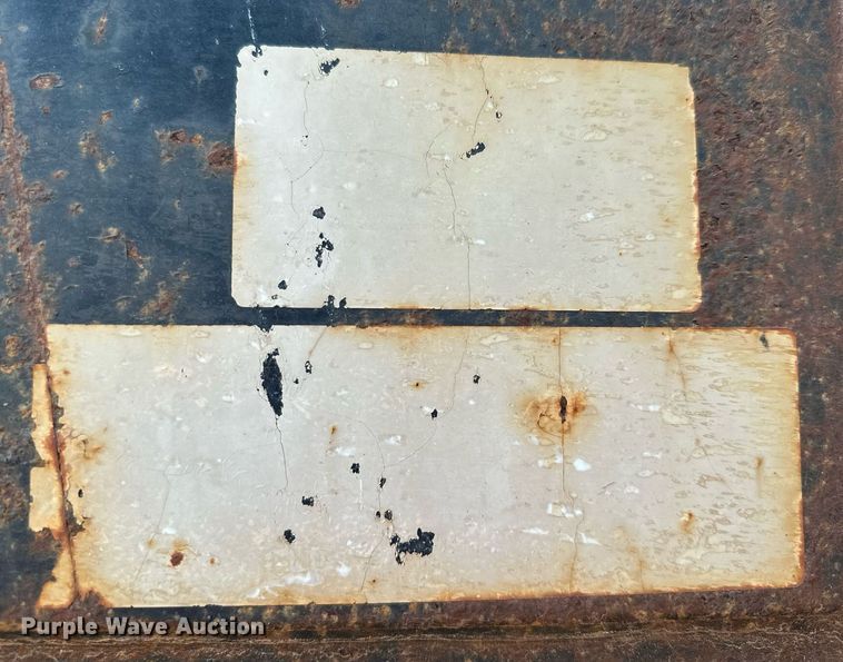 image for item DQ7350 2006 Trail Master  equipment trailer