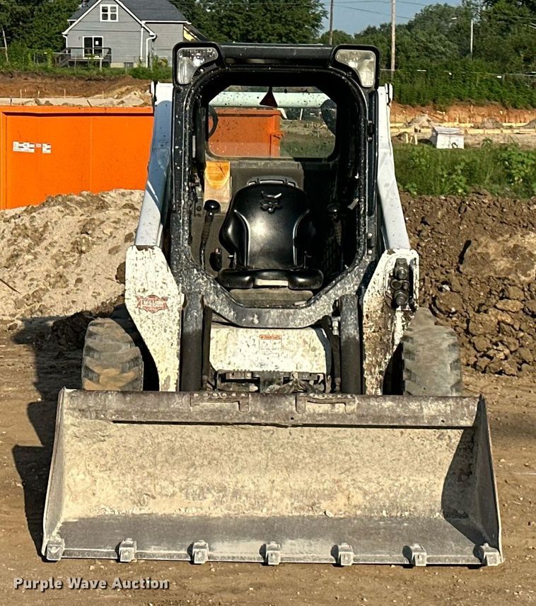 image for item DS2110 2015 Bobcat S590 skid steer loader