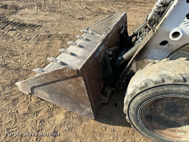 image for item DS2110 2015 Bobcat S590 skid steer loader