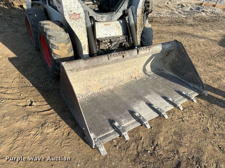 image for item DS2110 2015 Bobcat S590 skid steer loader
