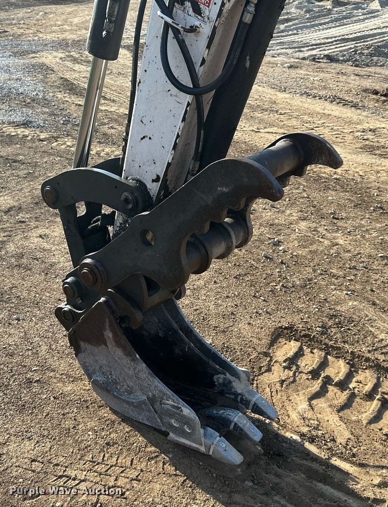 image for item DS2111 2014 Bobcat E42  mini excavator