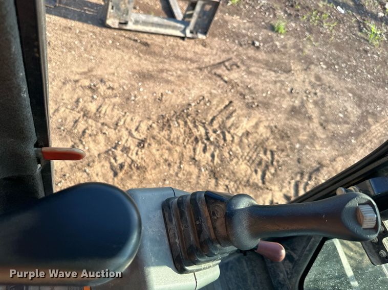 image for item DS2111 2014 Bobcat E42  mini excavator