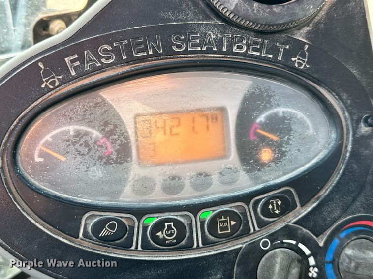 image for item DS2111 2014 Bobcat E42  mini excavator