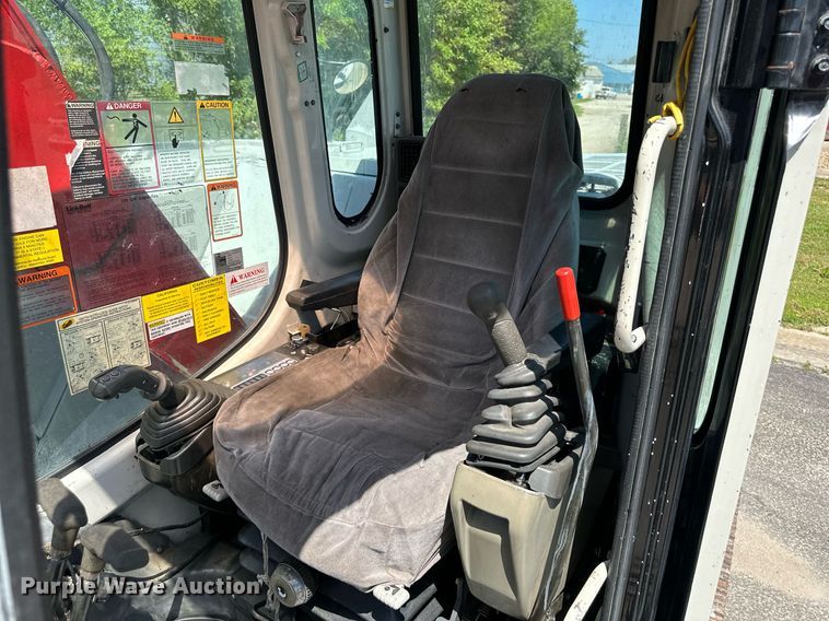 image for item DS2127 2008 Link Belt 135 Spin Ace  excavator