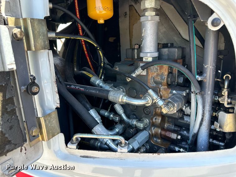 image for item DS2127 2008 Link Belt 135 Spin Ace  excavator