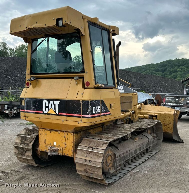 image for item DS2135 2005 Caterpillar D5G XL  dozer
