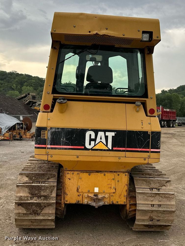 image for item DS2135 2005 Caterpillar D5G XL  dozer