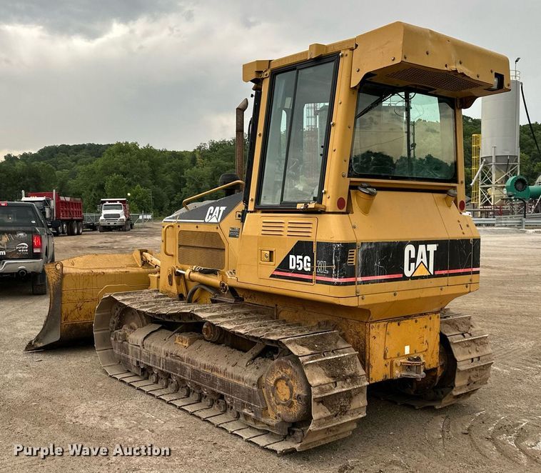image for item DS2135 2005 Caterpillar D5G XL  dozer