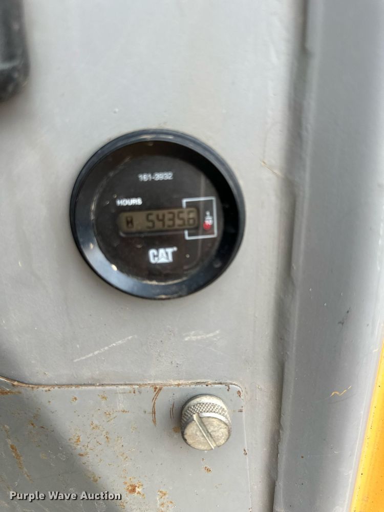 image for item DS2135 2005 Caterpillar D5G XL  dozer