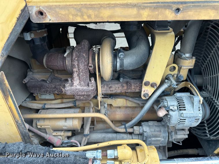 image for item DS2135 2005 Caterpillar D5G XL  dozer