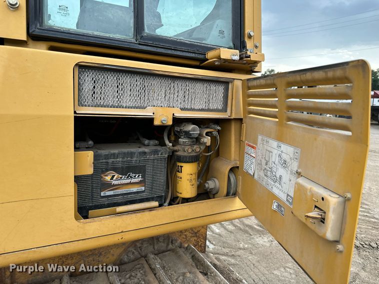 image for item DS2135 2005 Caterpillar D5G XL  dozer