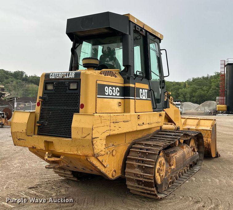 image for item DS2136 2004 Caterpillar 963C  track loader