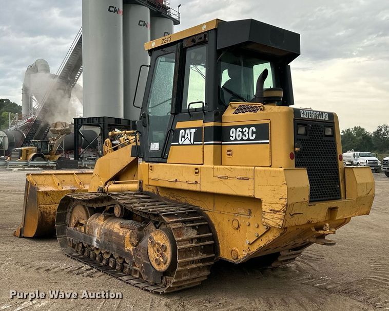 image for item DS2136 2004 Caterpillar 963C  track loader