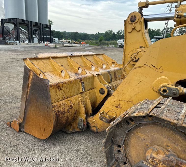 image for item DS2136 2004 Caterpillar 963C  track loader