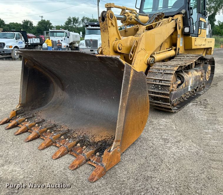 image for item DS2136 2004 Caterpillar 963C  track loader