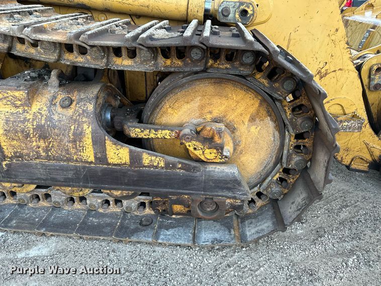 image for item DS2136 2004 Caterpillar 963C  track loader