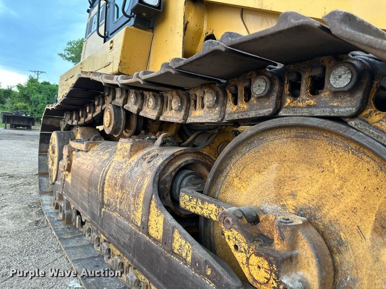 image for item DS2136 2004 Caterpillar 963C  track loader