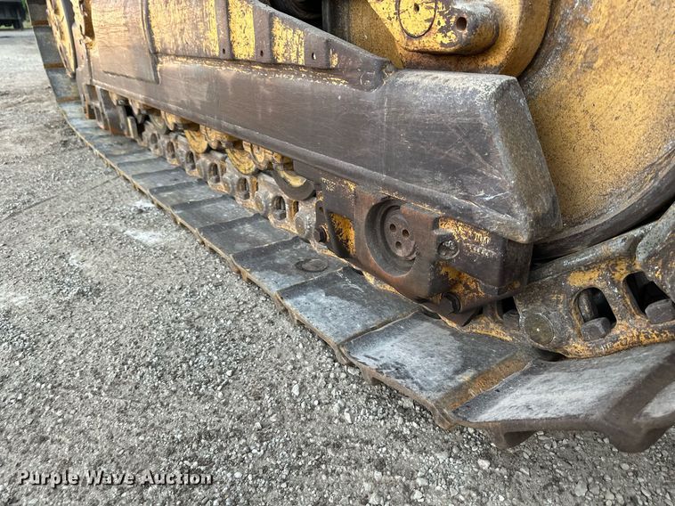 image for item DS2136 2004 Caterpillar 963C  track loader