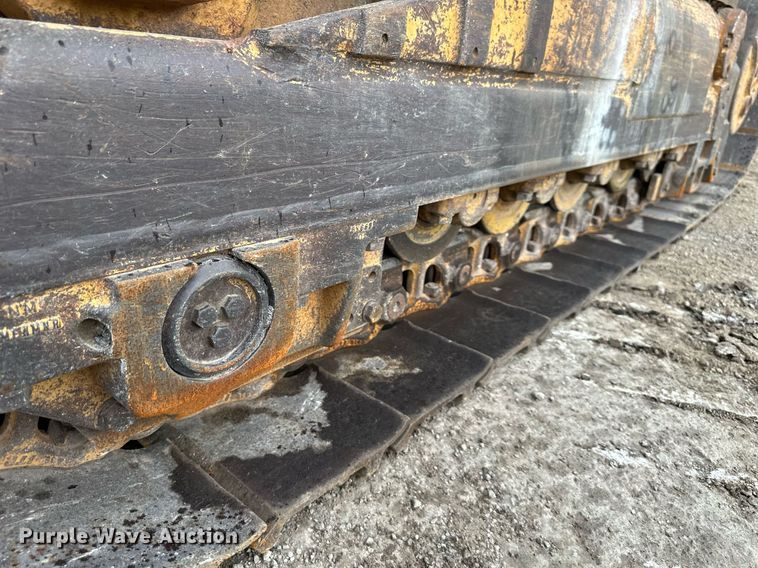 image for item DS2136 2004 Caterpillar 963C  track loader