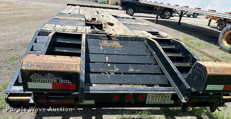 image for item DS6452 2012 Trail King TK24LP262  equipment trailer