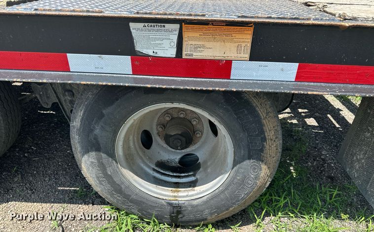 image for item DS6452 2012 Trail King TK24LP262  equipment trailer