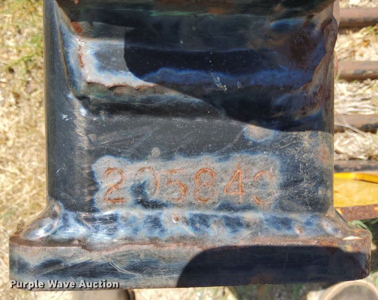 image for item HB9769 CL RB90  rock bucket