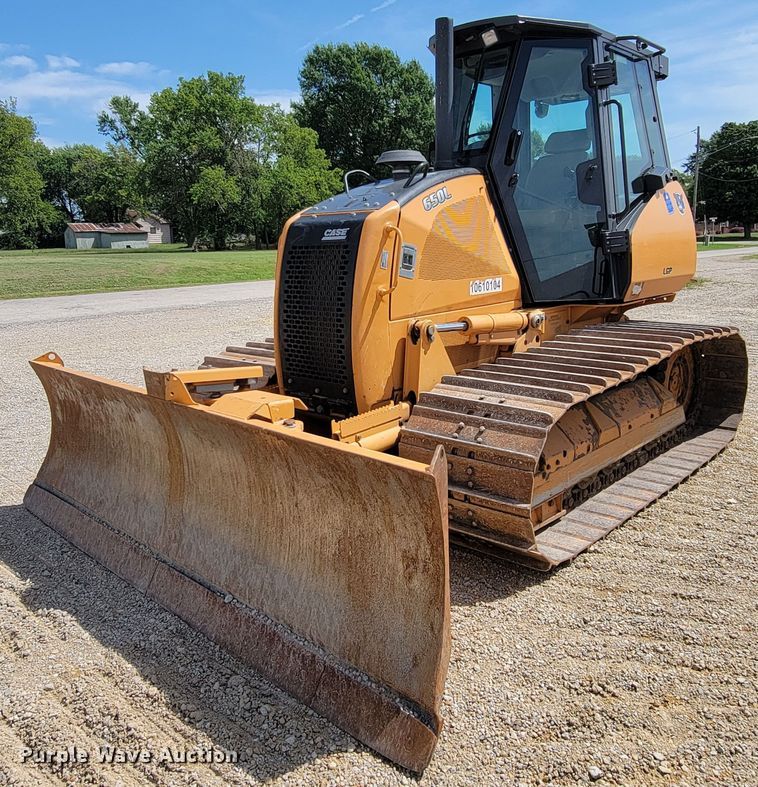 image for item HY9092 2017 Case 650L LGP  dozer