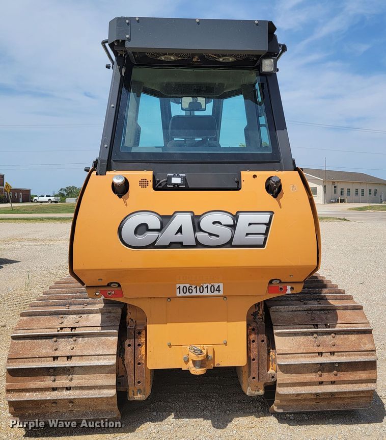 image for item HY9092 2017 Case 650L LGP  dozer