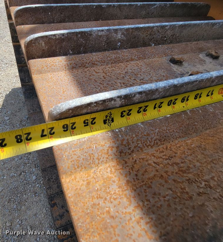 image for item HY9092 2017 Case 650L LGP  dozer