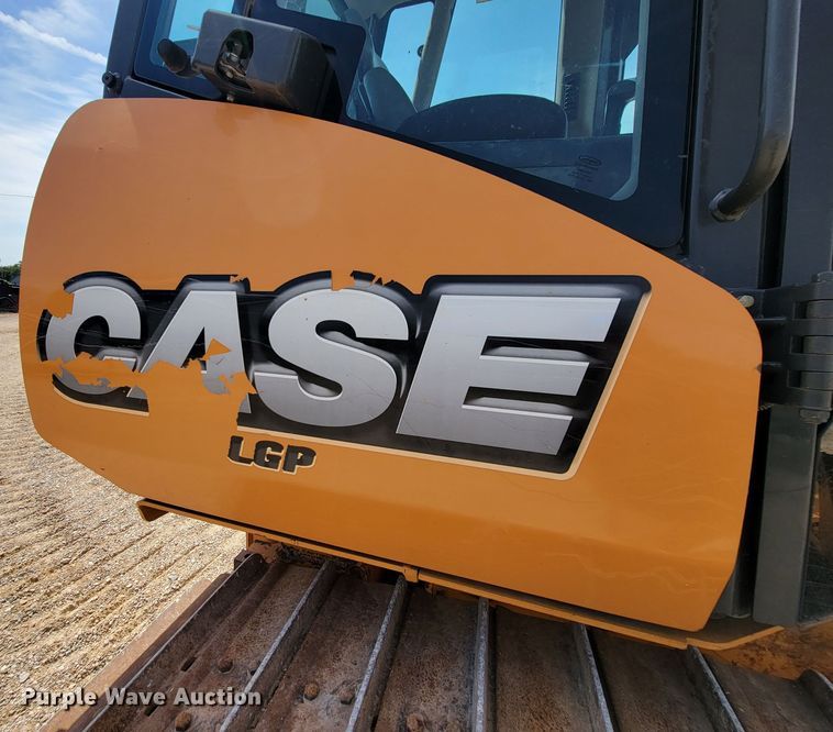 image for item HY9092 2017 Case 650L LGP  dozer