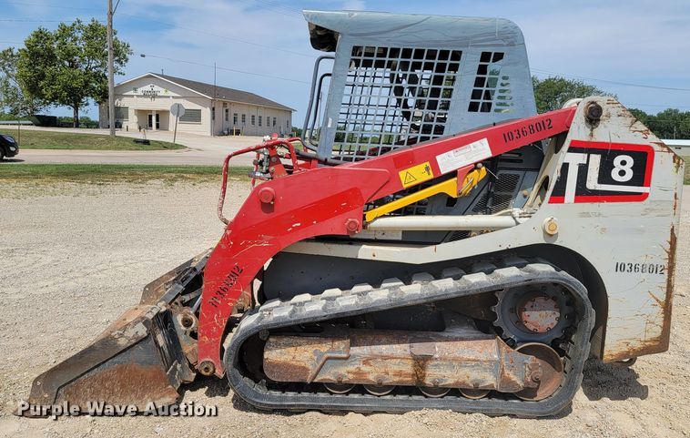 image for item HY9093 2015 Takeuchi TL8  tracked skid steer loader