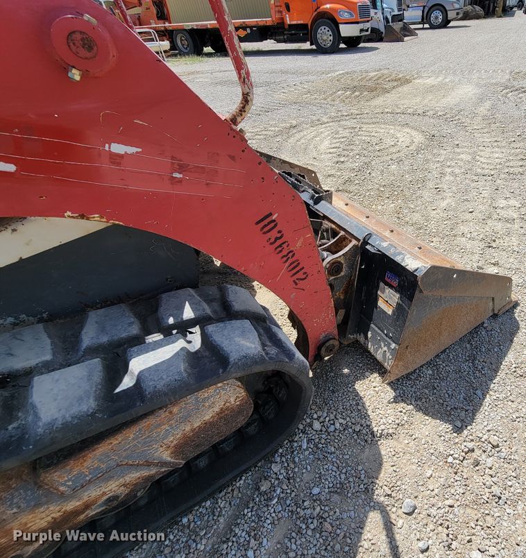 image for item HY9093 2015 Takeuchi TL8  tracked skid steer loader