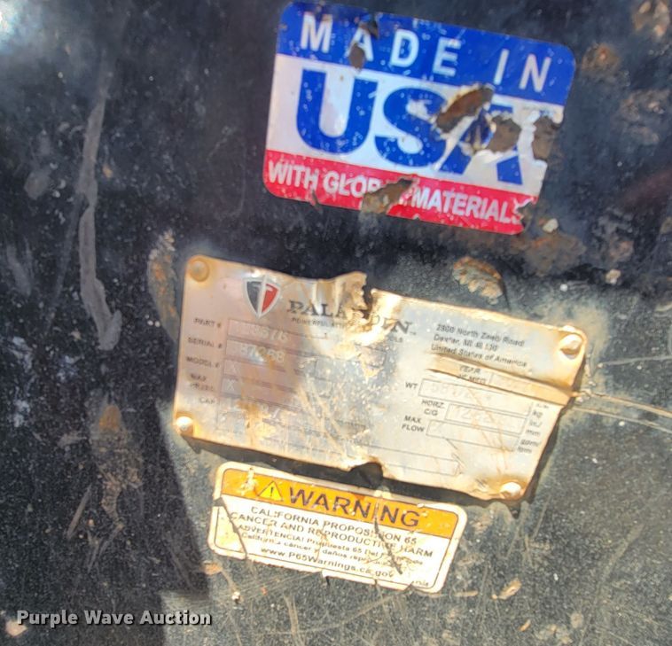 image for item HY9093 2015 Takeuchi TL8  tracked skid steer loader