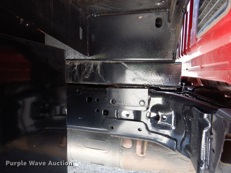 image for item IQ9769 2017 Ford F550 Super Duty XL  dump truck