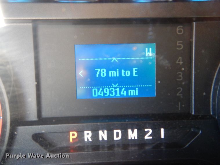 image for item IQ9769 2017 Ford F550 Super Duty XL  dump truck