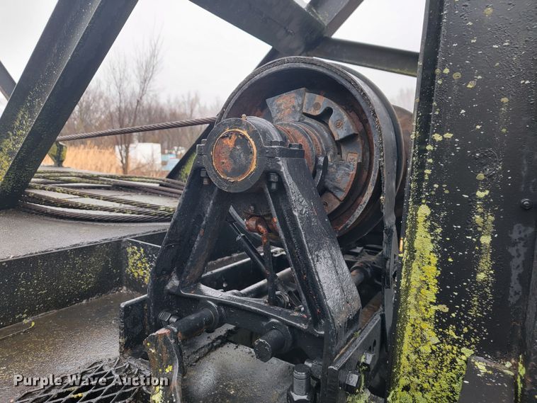 image for item JE9986 1985 International F5070  tow truck