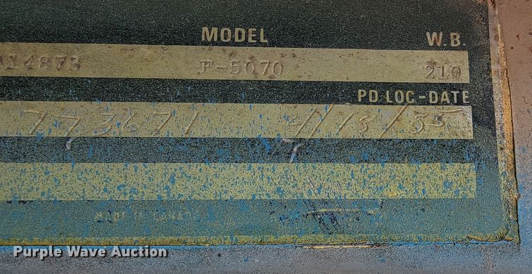 image for item JE9986 1985 International F5070  tow truck