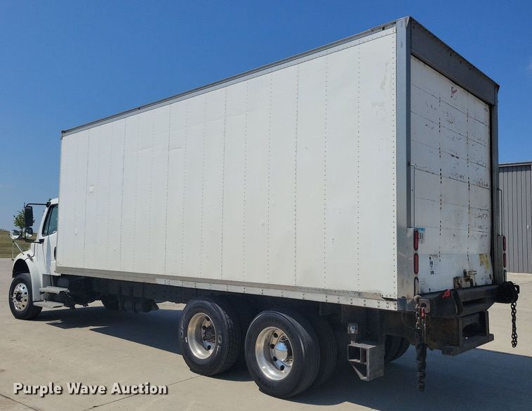 image for item JO9159 2007 Freightliner Business Class M2  side curtain box truck