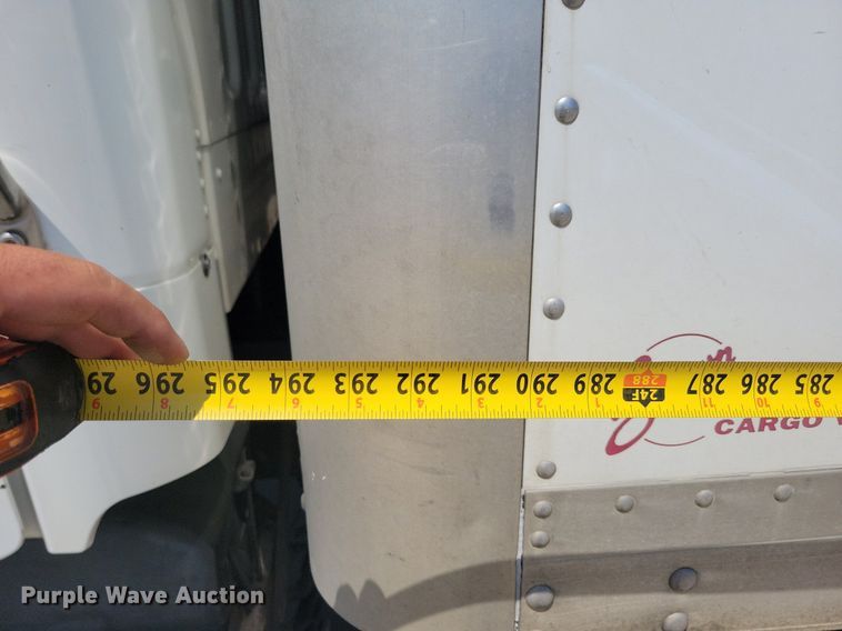 image for item JO9159 2007 Freightliner Business Class M2  side curtain box truck