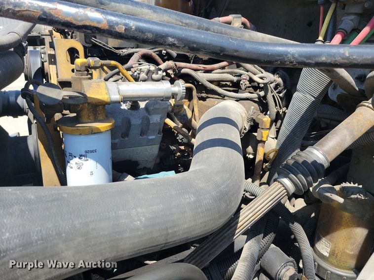 image for item JO9159 2007 Freightliner Business Class M2  side curtain box truck