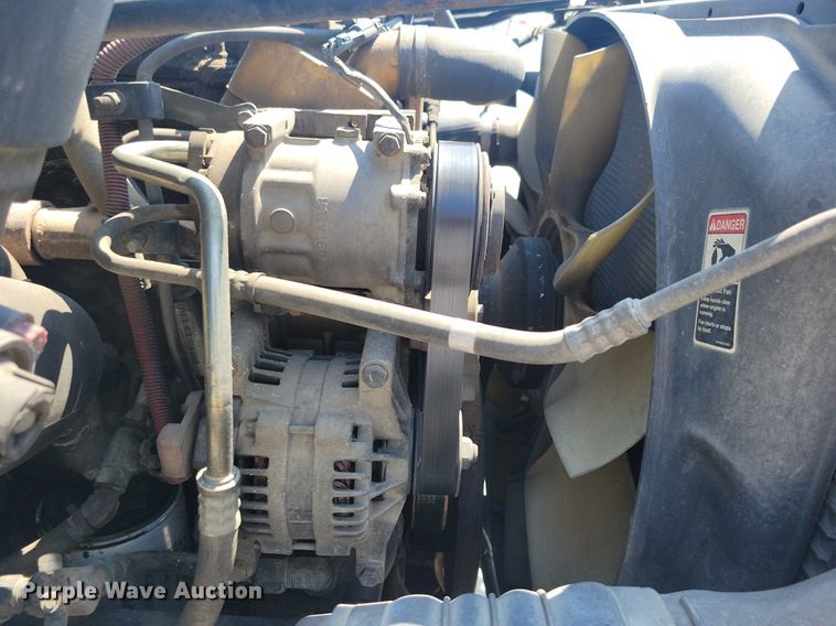 image for item JO9159 2007 Freightliner Business Class M2  side curtain box truck