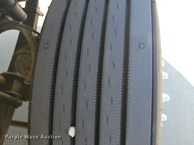 image for item JO9159 2007 Freightliner Business Class M2  side curtain box truck