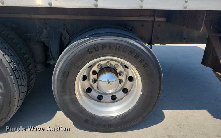 image for item JO9159 2007 Freightliner Business Class M2  side curtain box truck