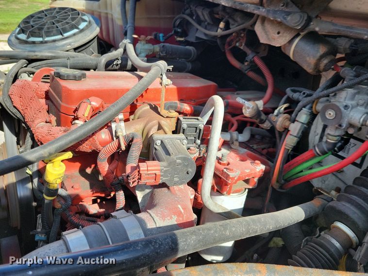 image for item JO9273 2010 Freightliner Business Class M2 106  bucket truck